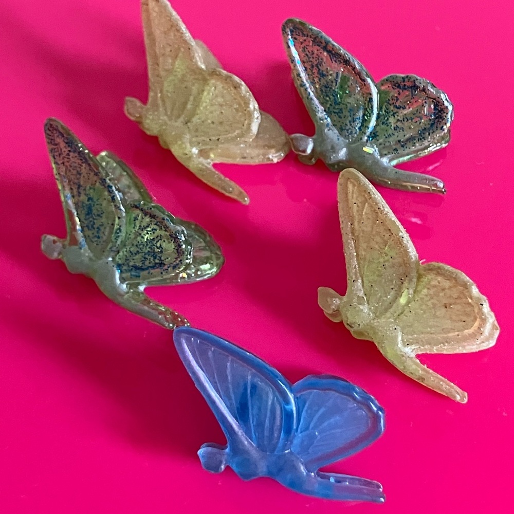 True Vintage 90s Hair Clips